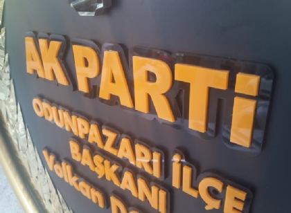 AKP Çelenk
