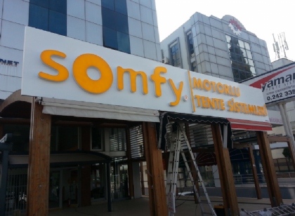 Somfy led ışıklı tabela